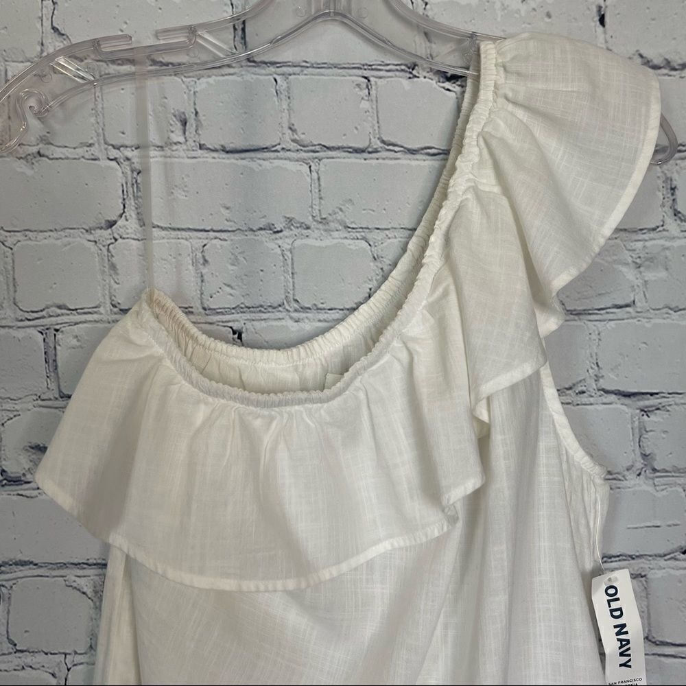 Old Navy One Shoulder Top - Picture 2 of 5